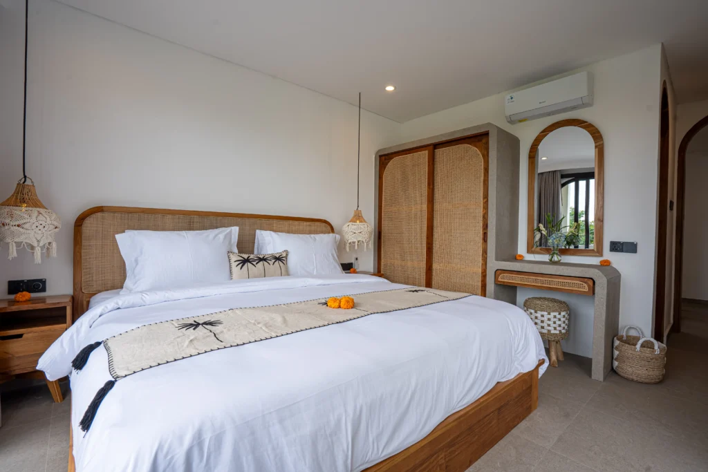 SKY09454-HDR_11_11zon