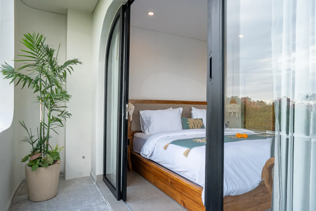 SKY09514-HDR_3_11zon