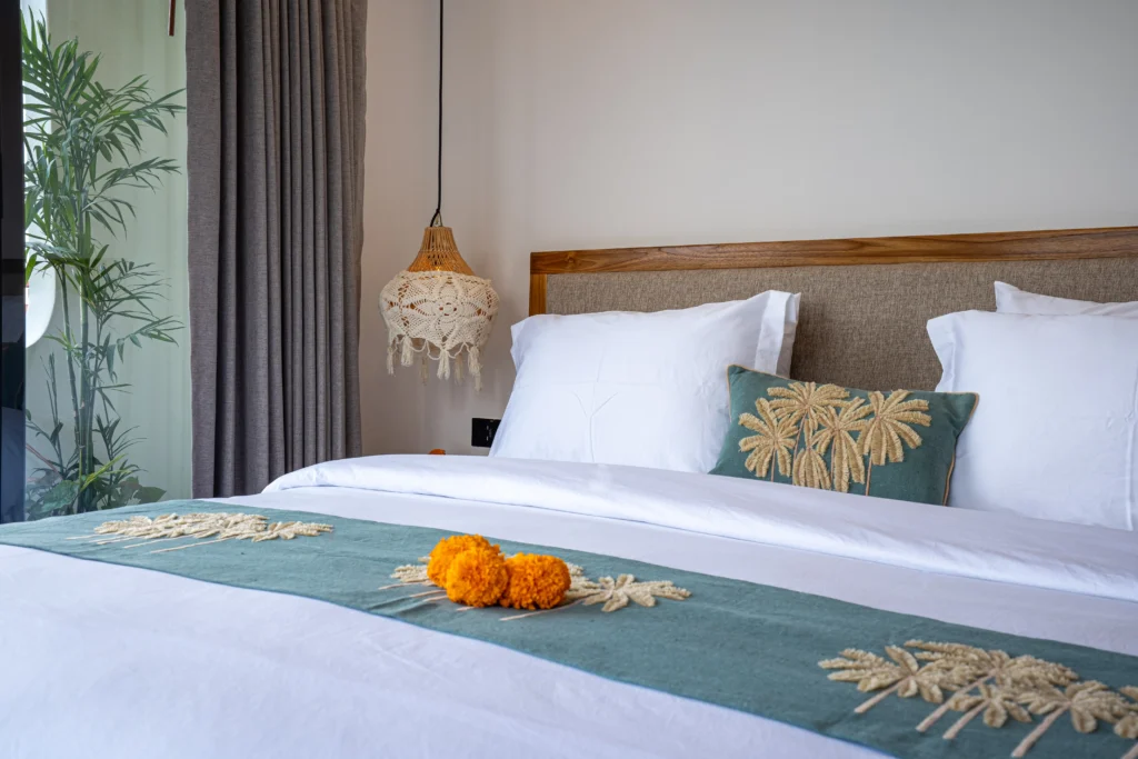 SKY09541-HDR_6_11zon