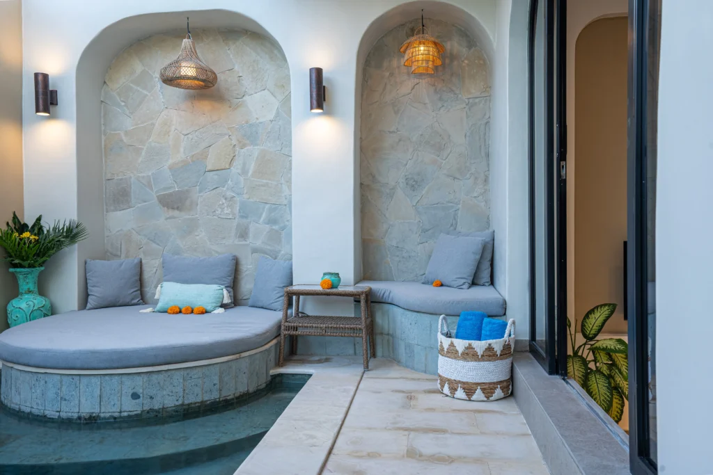 SKY09583-HDR-2_8_11zon