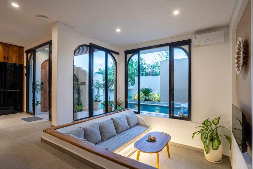 SKY09670-HDR_7_11zon