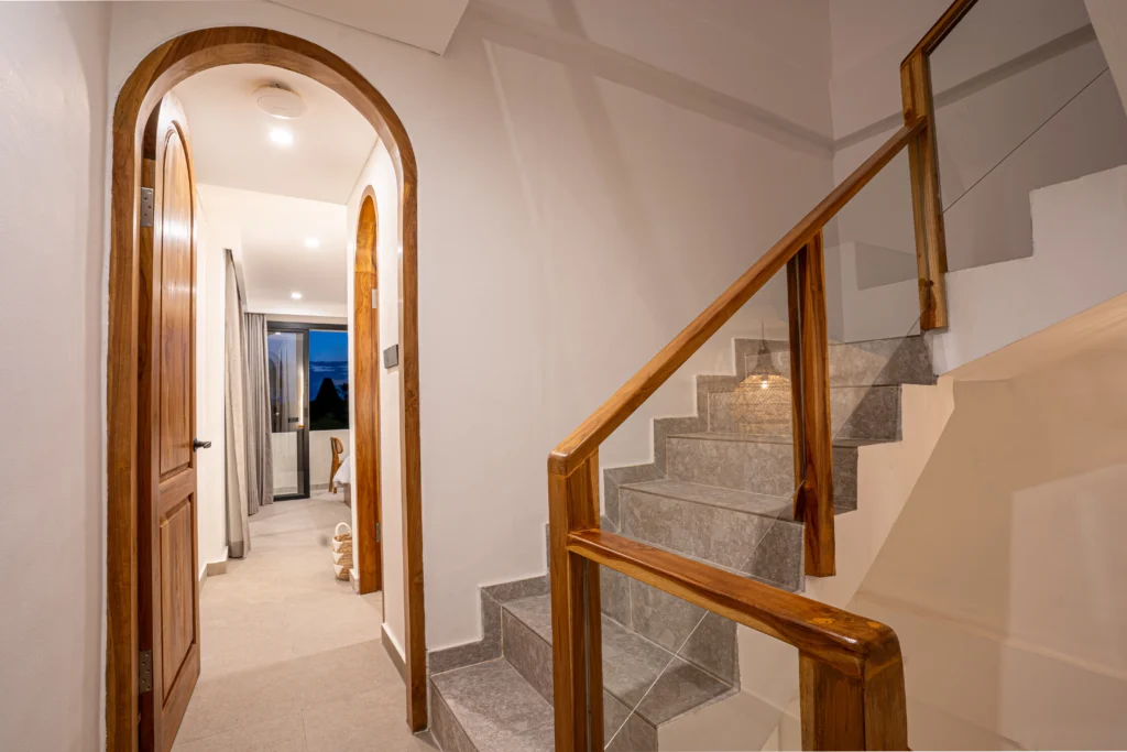 SKY09724-HDR_3_11zon