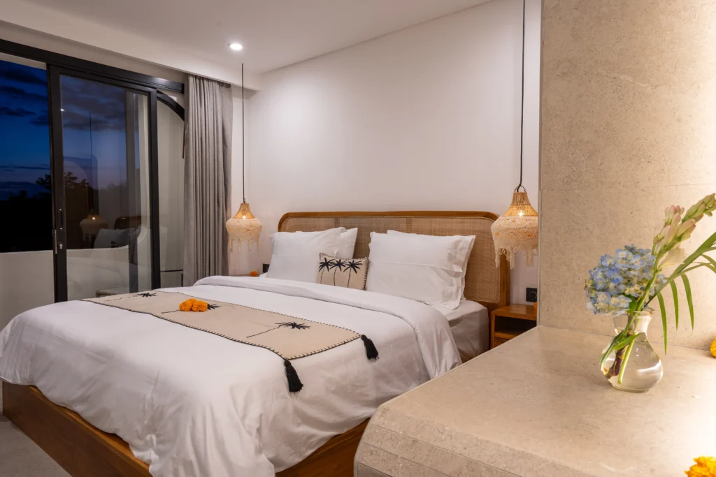 SKY09733-HDR_2_11zon